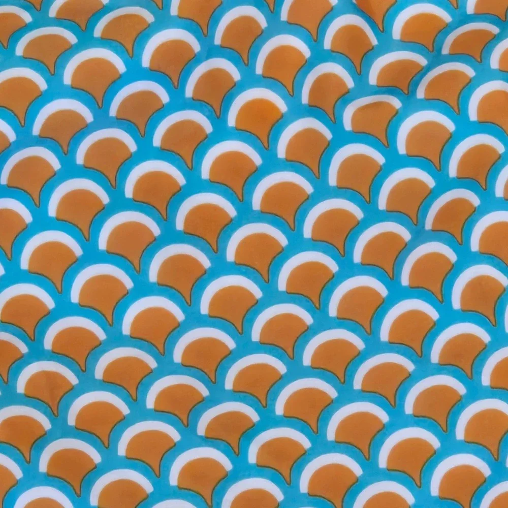 J Crew Flex Swim Trunks Men's M Blue Orange Geometric Print Mesh Lined Shorts